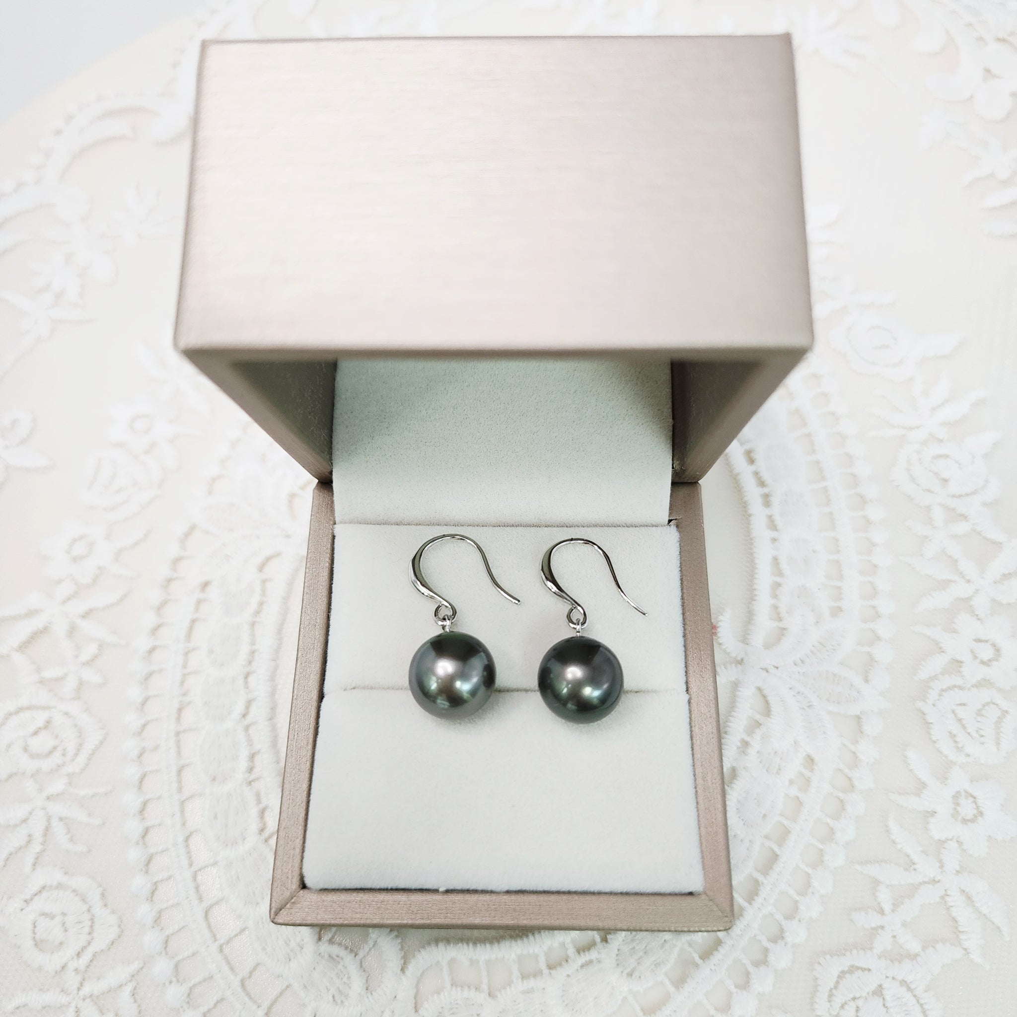 《限時》大溪地黑珍珠耳環