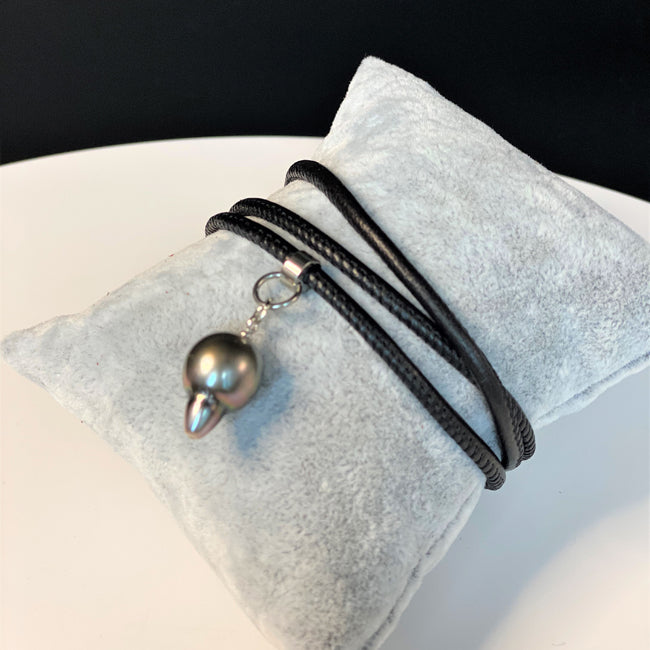 Pearl NOIR Men's Series - Tahitian Baroque Black Pearl - Leather