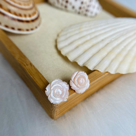 珍珠貝母玫瑰花耳環