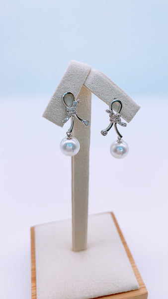 《感恩美麗》-日本Akoya珍珠14K金鑽石耳環