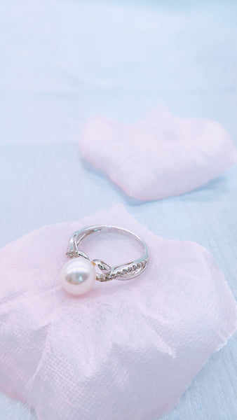 《感恩美麗》-日本Akoya珍珠14K金鑽石指環